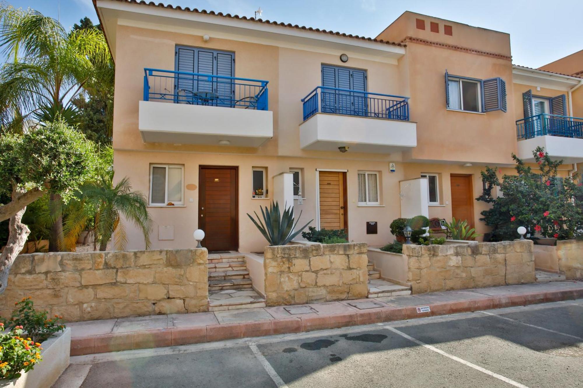Casa Del Sol Townhouse In Iris Village Paphos Exterior foto